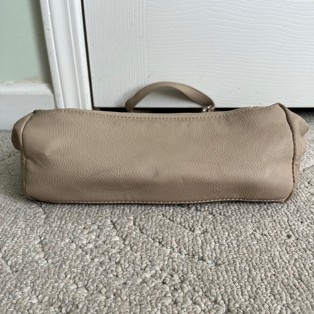 Alfred Dunner Shoulder Bag - Picture 5 of 6